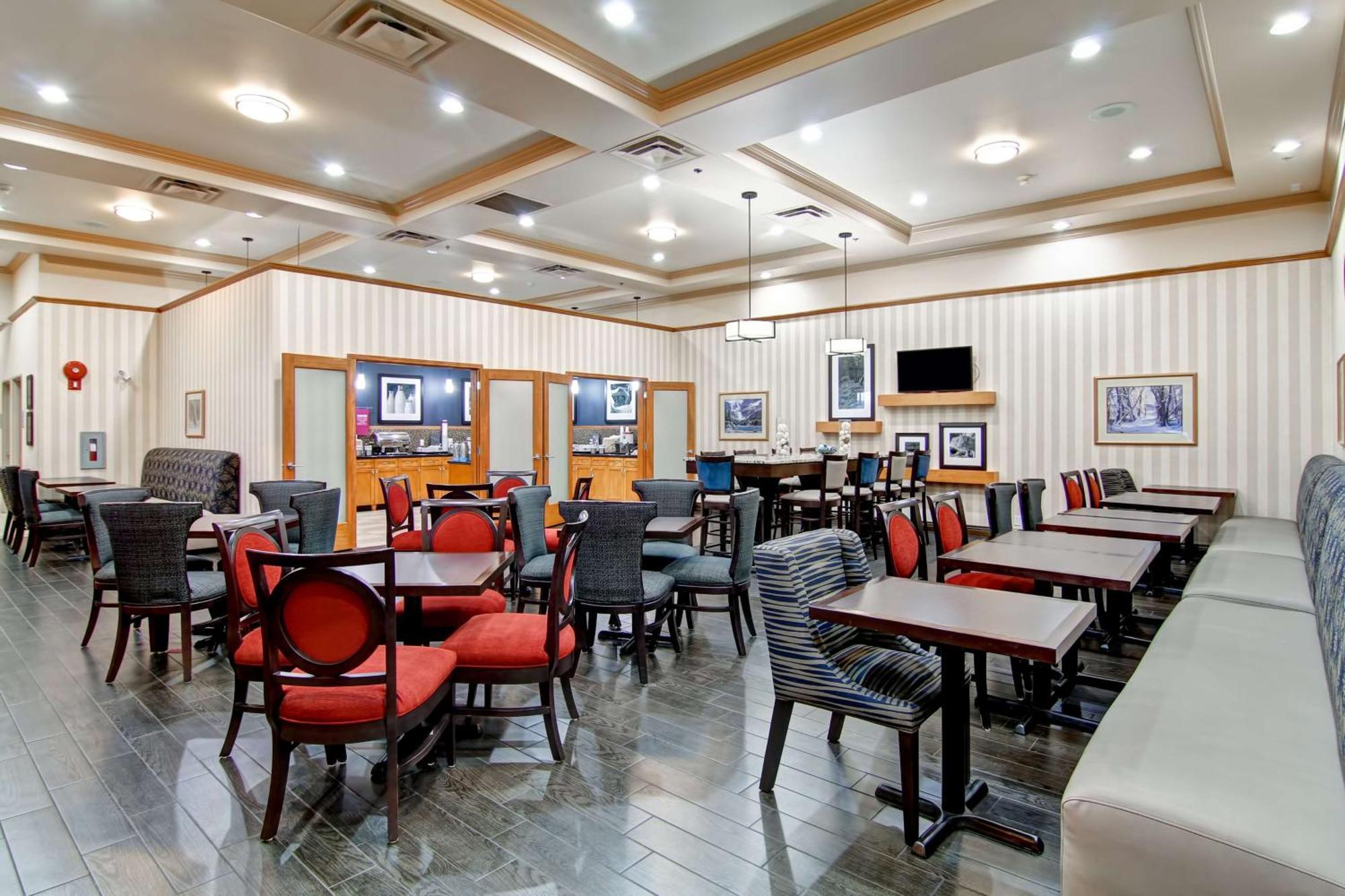 Hampton Inn By Hilton Kamloops Exteriér fotografie